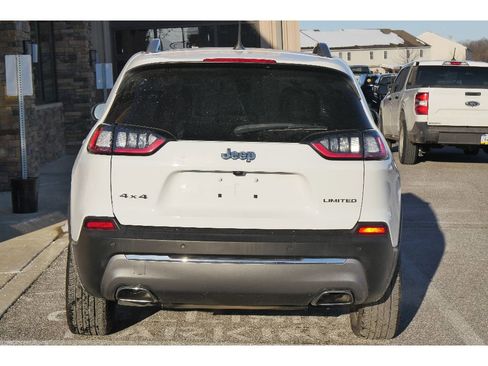 Used 2021 Jeep Cherokee Limited image 4