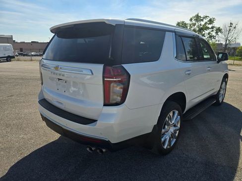 Used 2023 Chevrolet Tahoe High Country AWD/4WD image 3