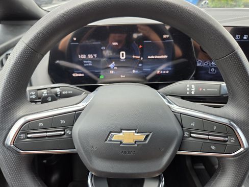 New 2026 Chevrolet Equinox EV LT FWD image 12
