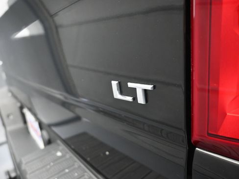 Used 2020 Chevrolet Silverado 1500 LT Trail Boss AWD/4WD image 36