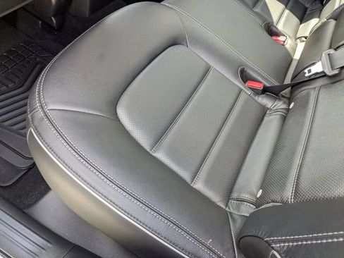 Used 2025 MAZDA CX-5 AWD 2.5 S w/ Preferred Package image 33