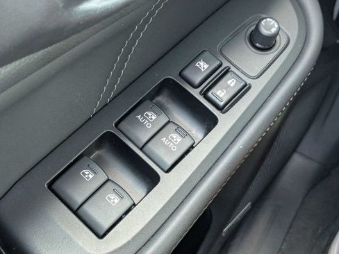 Used 2019 Subaru Outback 2.5i Limited AWD/4WD image 29