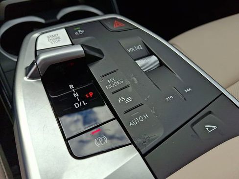 Certified 2025 BMW X1 xDrive28i w/ Premium Package image 16