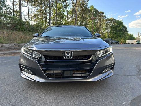 Used 2020 Honda Accord Sport image 11
