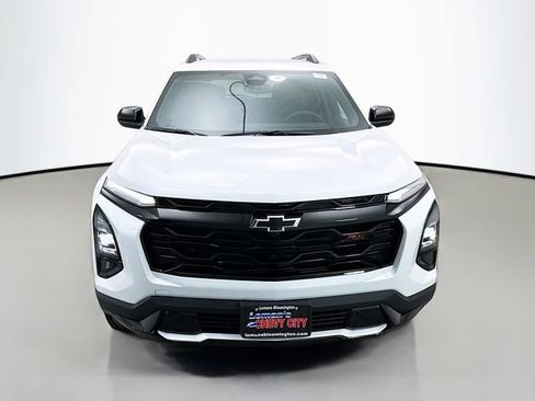 New 2026 Chevrolet Equinox RS image 2
