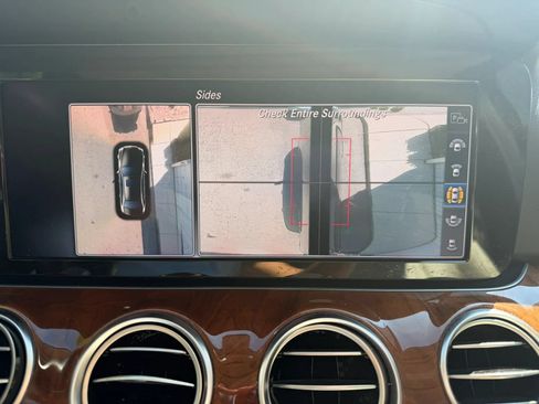 Used 2019 Mercedes-Benz E 300 4MATIC w/ Premium 1 Package image 30