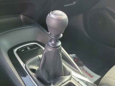 Used 2021 Toyota Corolla SE FWD image 22