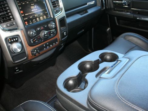 Used 2014 RAM 1500 Laramie RWD image 16