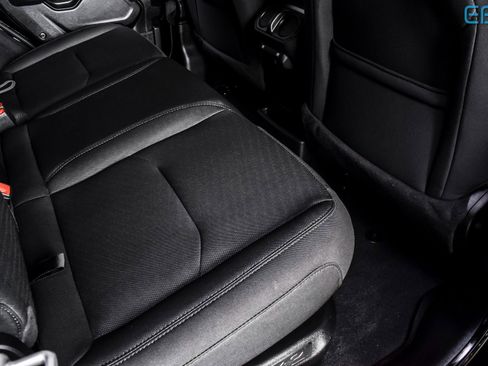 Used 2023 Jeep Wrangler Unlimited w/ Convenience Group image 22