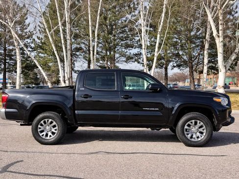 Used 2019 Toyota Tacoma SR5 image 4
