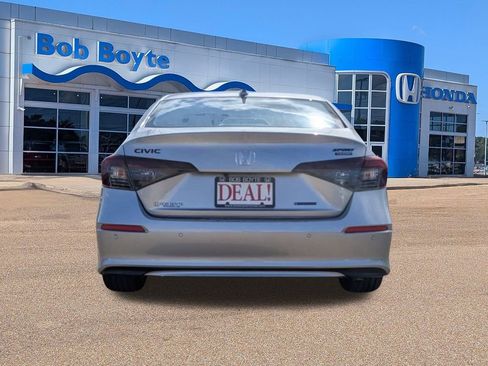 New 2026 Honda Civic Sport Touring image 4