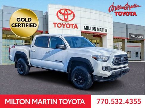 Certified 2023 Toyota Tacoma SR5 image 1