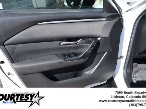 Used 2024 MAZDA CX-50 AWD 2.5 S w/ Preferred Package image 22
