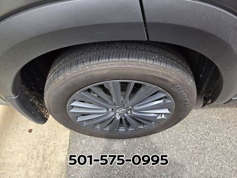 Used 2026 Nissan Pathfinder SL w/ SL Premium Package AWD/4WD image 9