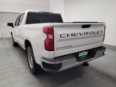 Used 2021 Chevrolet Silverado 1500 LT w/ Bed Protection Package RWD image 6