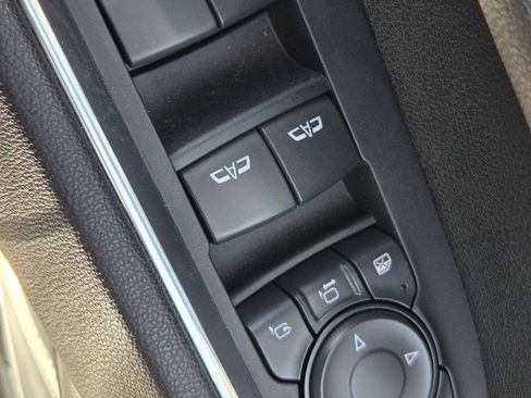Used 2025 Chevrolet Silverado 2500 High Country w/ Technology Package AWD/4WD image 14