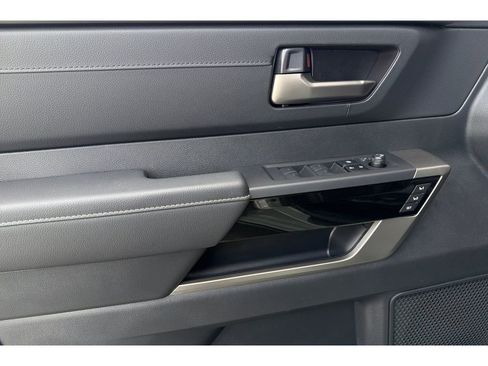 New 2026 Toyota Tundra Limited AWD/4WD image 11