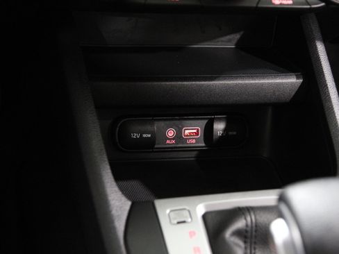 Used 2020 Kia Forte LXS image 13