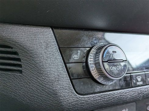 Used 2024 Mitsubishi Outlander SE image 24