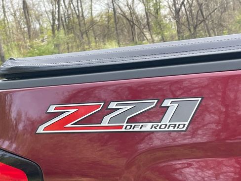 Used 2016 Chevrolet Silverado 1500 LT w/ All Star Edition image 17