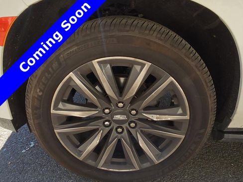 Used 2023 Cadillac Escalade ESV Sport Platinum w/ Heavy-Duty Trailer Package image 7