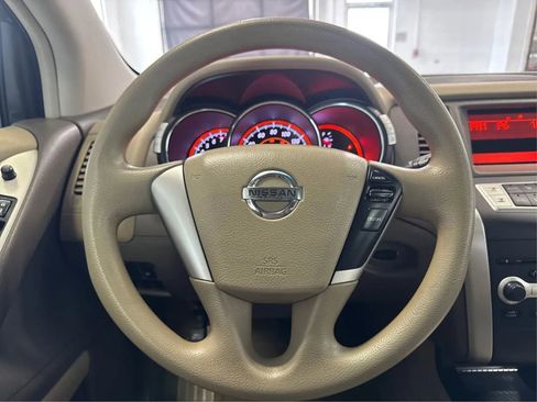 Used 2010 Nissan Murano S image 21