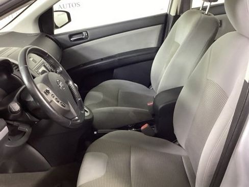 Used 2012 Nissan Sentra 2.0 SR w/ Special Edition Pkg image 11