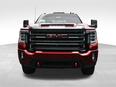 Used 2021 GMC Sierra 2500 AT4 w/ AT4 Preferred Package AWD/4WD image 8