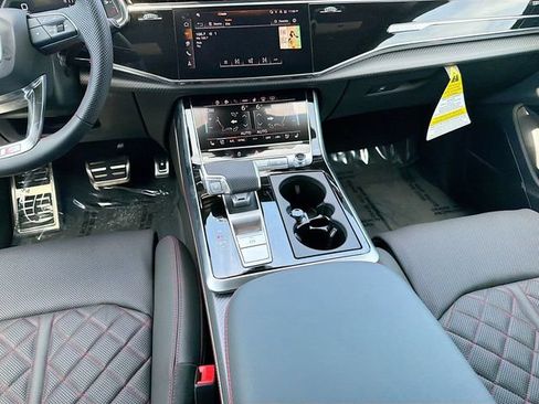 New 2026 Audi SQ8 Prestige AWD/4WD image 17