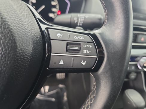 Used 2024 Honda Civic Sport image 17
