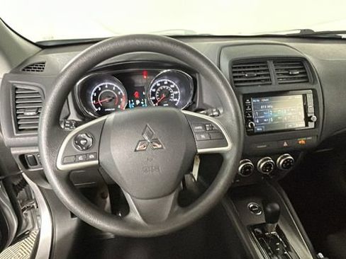 Used 2022 Mitsubishi Outlander Sport ES AWD/4WD image 15