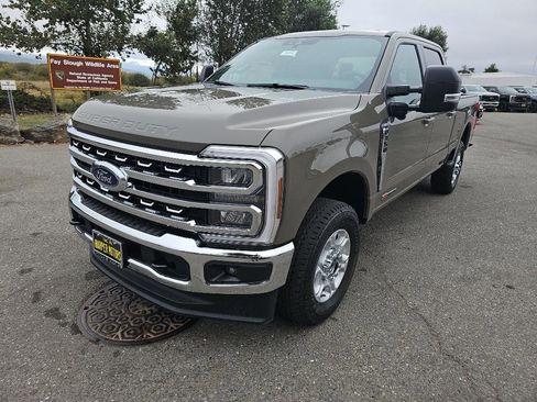 New 2026 Ford F350 XLT w/ XLT Premium Package image 24