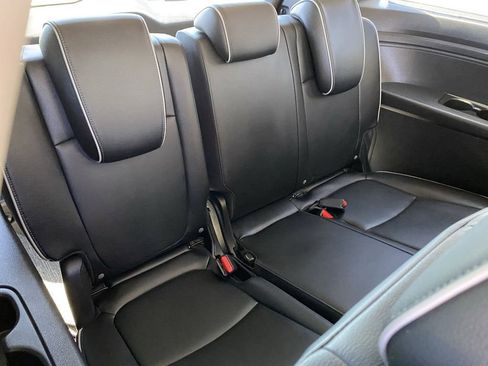 Used 2025 Honda Odyssey Touring image 19