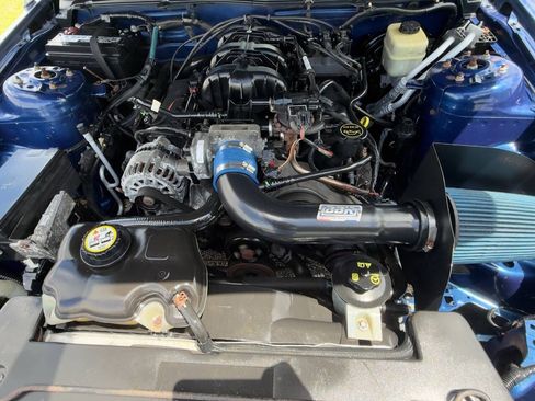 Used 2007 Ford Mustang Premium RWD image 9