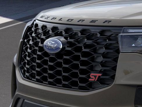 New 2026 Ford Explorer ST image 43