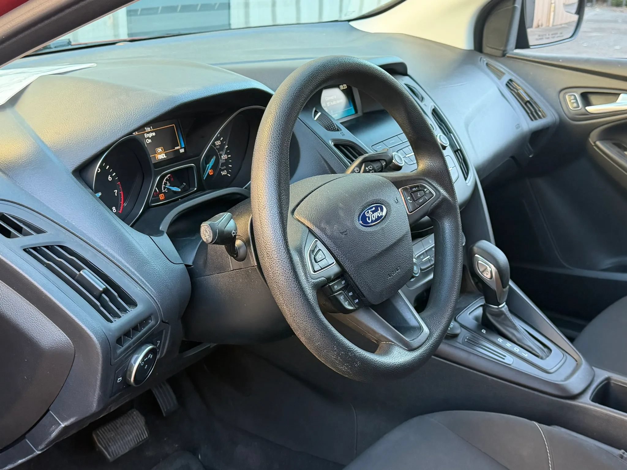 Used 2018 Ford Focus SE FWD image 13
