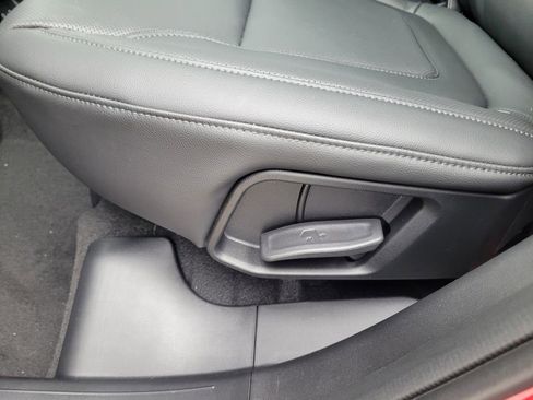 New 2026 Hyundai Tucson Limited image 38