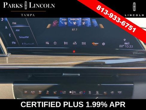 Used 2022 Cadillac Escalade Premium Luxury AWD/4WD image 22