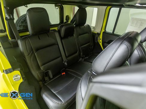 Used 2023 Jeep Wrangler Unlimited Rubicon 392 w/ Xtreme Recon 35" Tire Package AWD/4WD image 37
