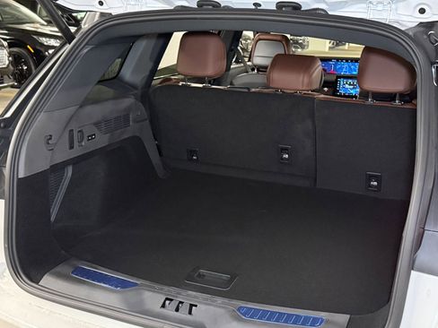 New 2026 Lincoln Nautilus Reserve image 17