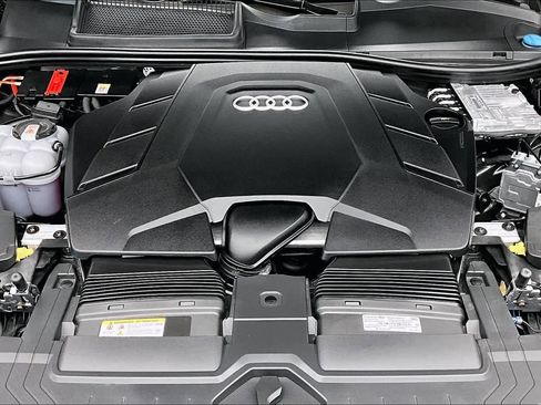 Certified 2025 Audi Q8 Premium Plus w/ Premium Plus Package image 30