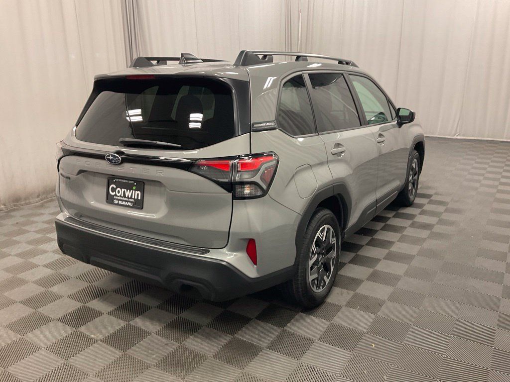 Used 2026 Subaru Forester Premium AWD/4WD image 13
