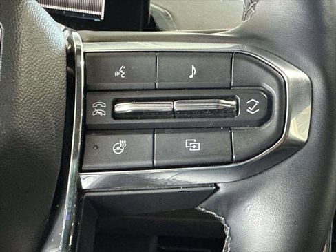 Used 2024 GMC Sierra EV Denali image 33