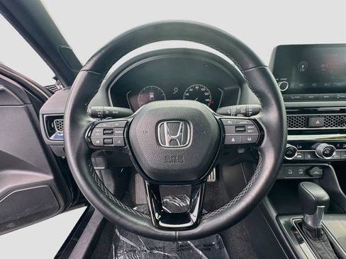 Used 2025 Honda Civic Sport image 14