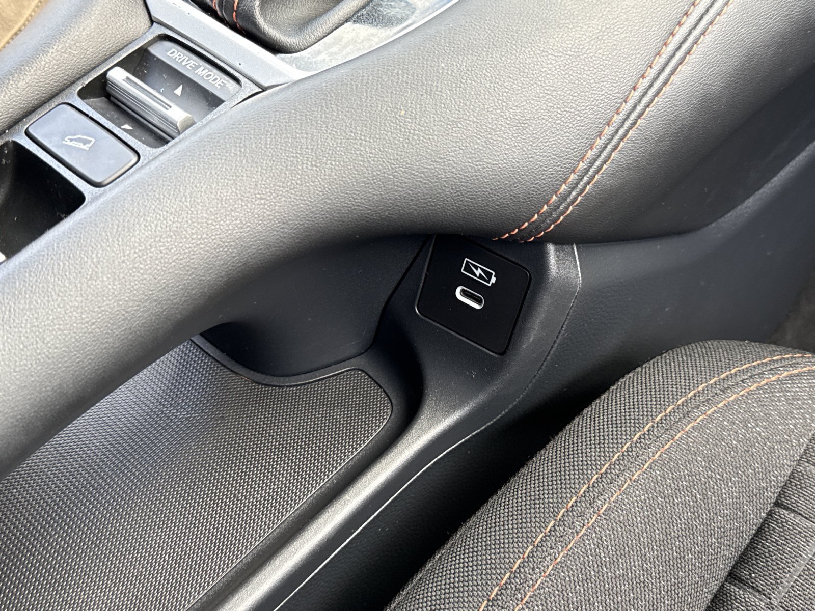 Used 2025 Honda HR-V Sport image 27