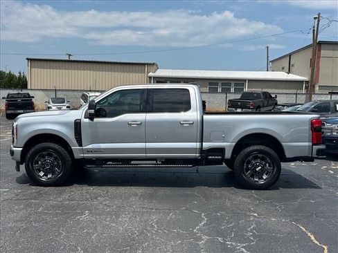Used 2024 Ford F250 Lariat w/ Lariat Ultimate Package AWD/4WD image 7