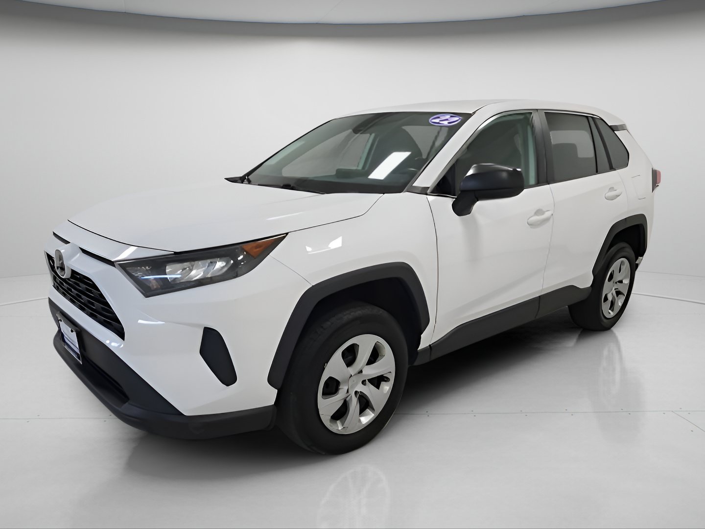 Used 2022 Toyota RAV4 LE w/ Carpet Mat Package (TMS) AWD/4WD image 3
