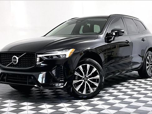 Used 2024 Volvo XC60 B5 Plus w/ Protection Package Premier AWD/4WD image 2