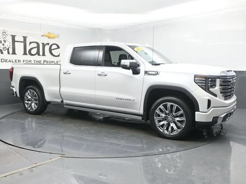 Used 2024 GMC Sierra 1500 Denali w/ Denali Reserve Package AWD/4WD image 6