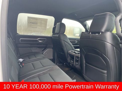 New 2026 RAM 1500 Laramie AWD/4WD image 17
